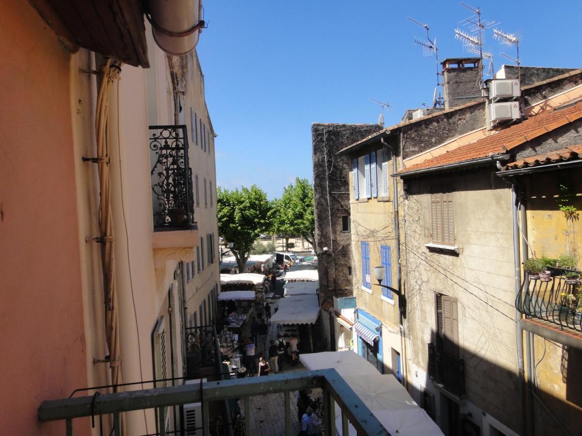 Le Petit Balcon De Cassis Lägenhet Exteriör bild
